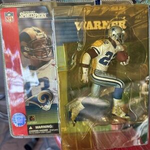 Rare McFarlane NFL Series Error - Emmitt Smith Figure in Kurt Warner Package